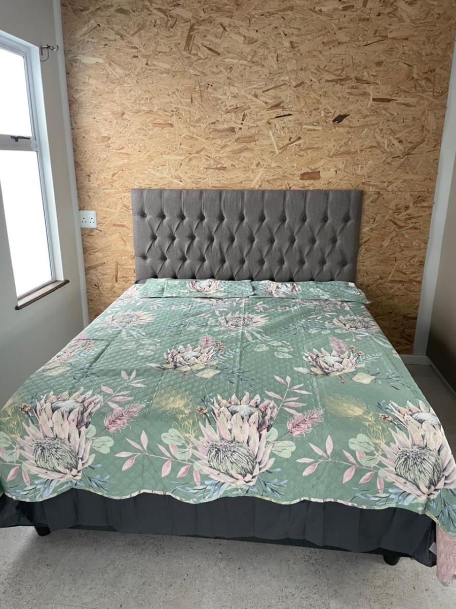 5 Bedroom Property for Sale in Dana Bay Western Cape